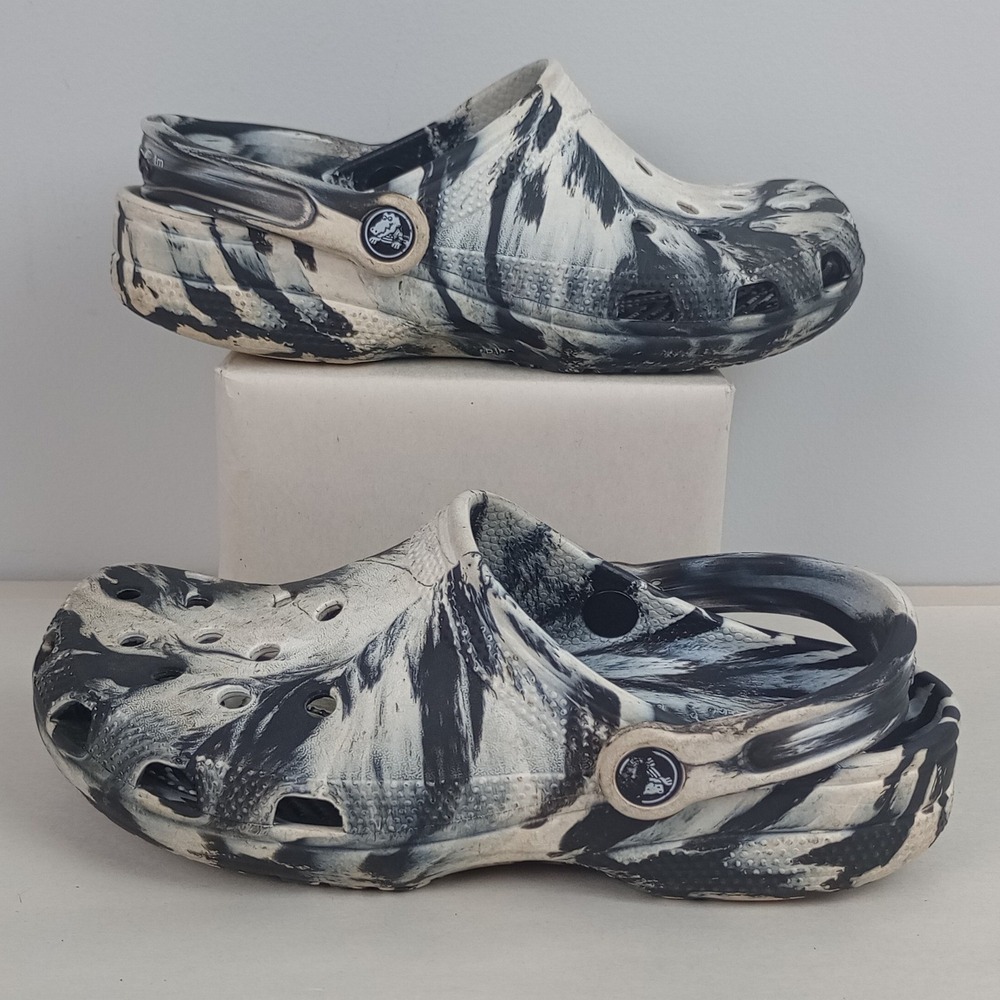 Crocs Unisex M5 W7 Black White Marble Swirl Slip On Comfort Clog Sandals